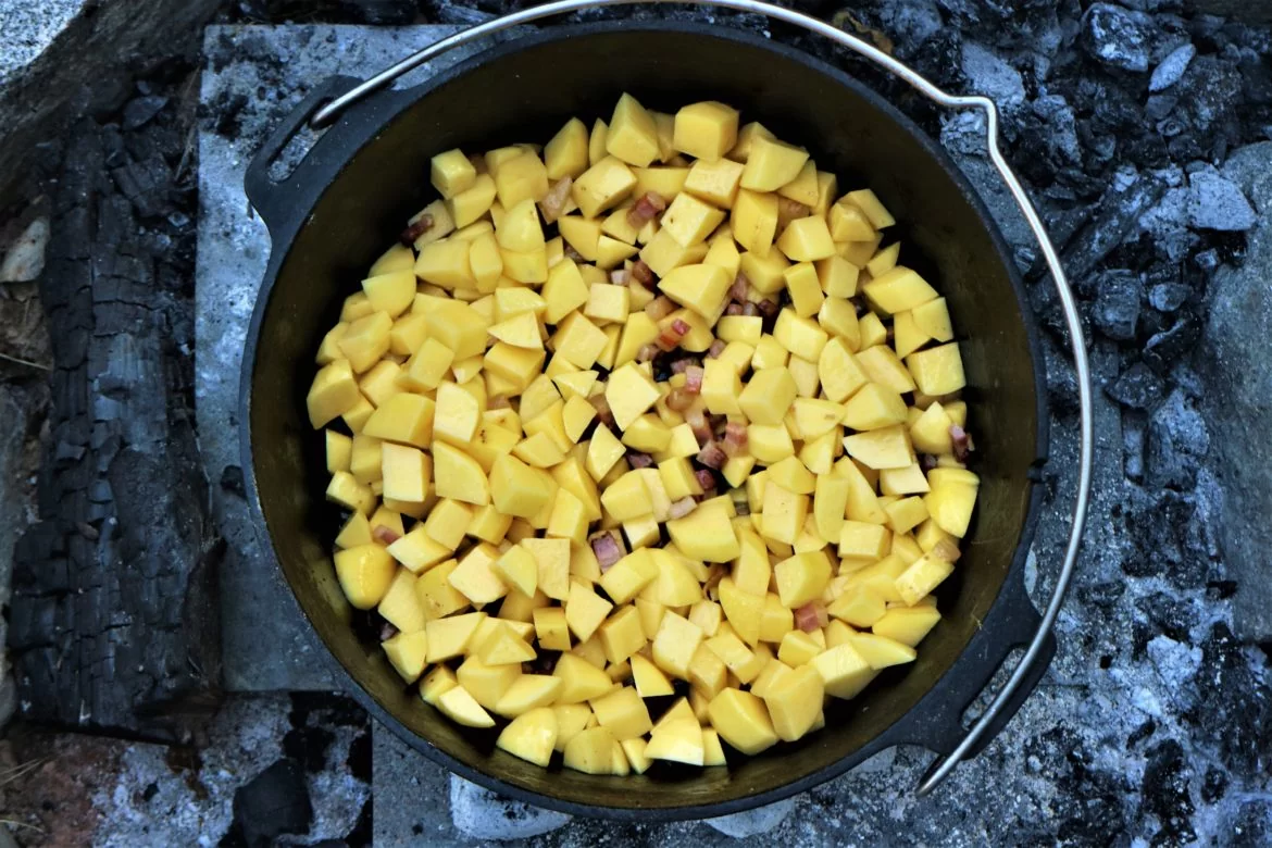 Dutch Oven Gulasch